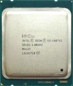 Picture of Intel Xeon E5-1607v2 (3.00GHz/4-core/10M/130W) Processor Kit SR1B3