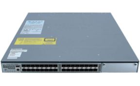 Picture of Cisco Catalyst Switch WS-C4500X-F-32SFP+